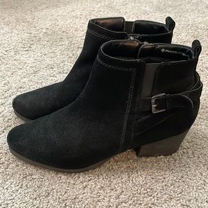 Blondo suede booties